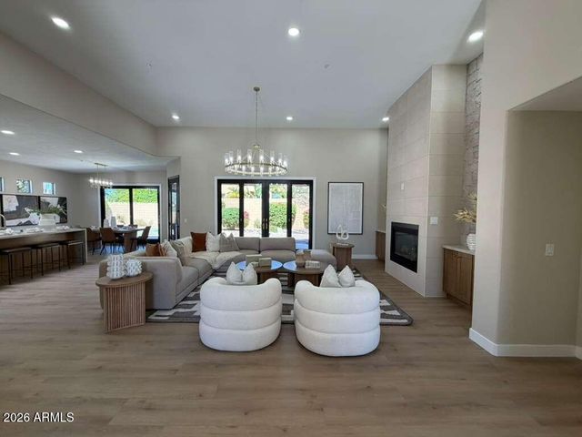 9406 E GAMBLE Lane, Scottsdale, AZ 85262