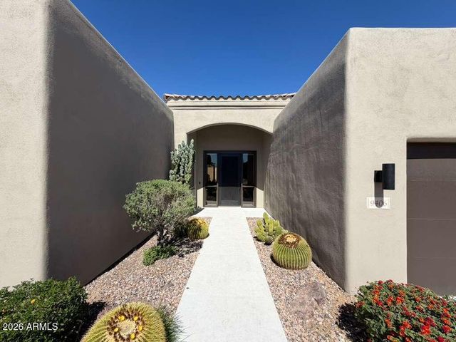 9406 E GAMBLE Lane, Scottsdale, AZ 85262