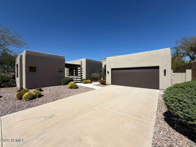 9406 E GAMBLE Lane, Scottsdale, AZ 85262