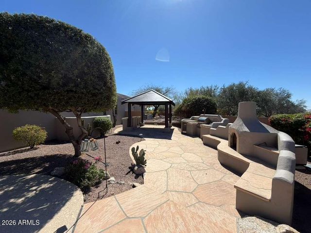 9406 E GAMBLE Lane, Scottsdale, AZ 85262