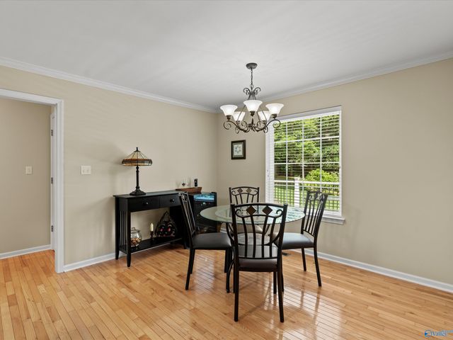 5519 Cedar Mill Drive, Guntersville, AL 35976