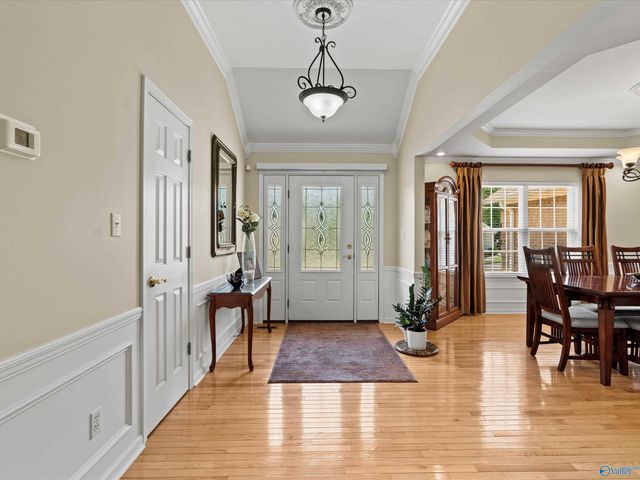 5519 Cedar Mill Drive, Guntersville, AL 35976