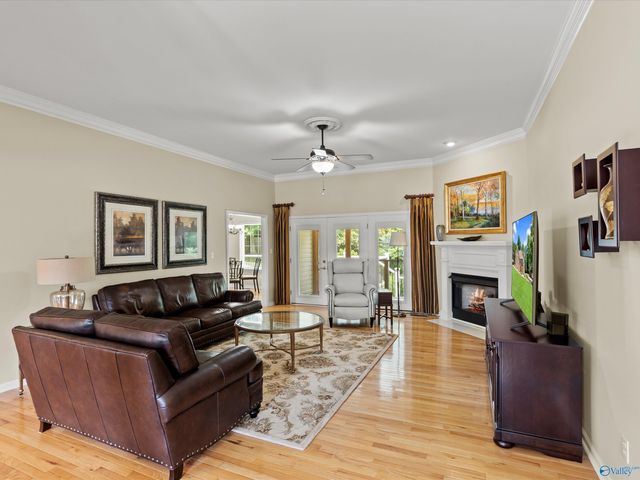 5519 Cedar Mill Drive, Guntersville, AL 35976