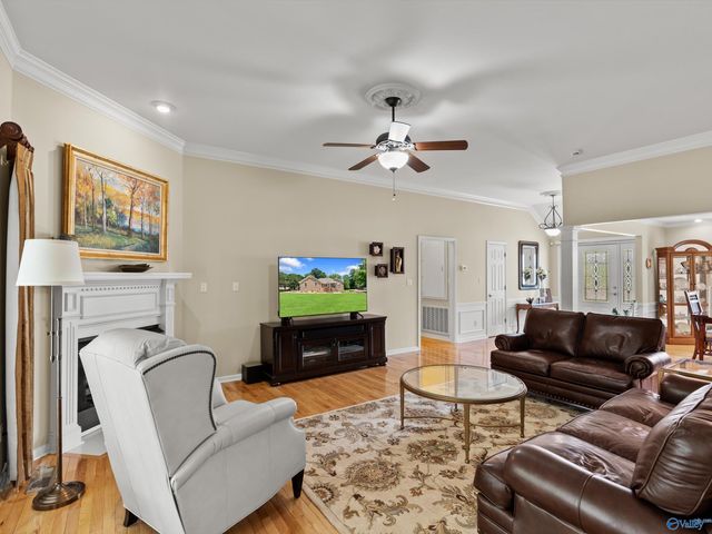 5519 Cedar Mill Drive, Guntersville, AL 35976
