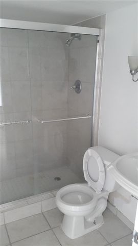 2750 NE 183rd St 1504, Aventura, FL 33160