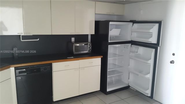 2750 NE 183rd St 1504, Aventura, FL 33160