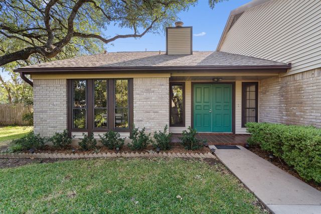 4505 Oak Creek DR, Austin, TX 78727