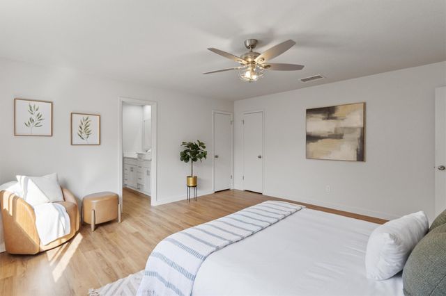 4505 Oak Creek DR, Austin, TX 78727