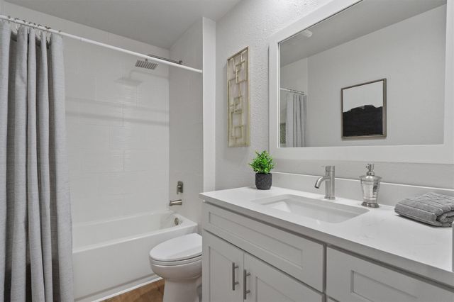 4505 Oak Creek DR, Austin, TX 78727