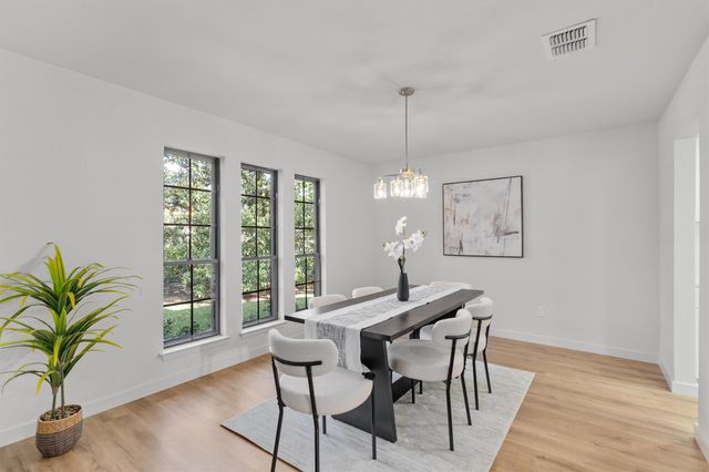 4505 Oak Creek DR, Austin, TX 78727