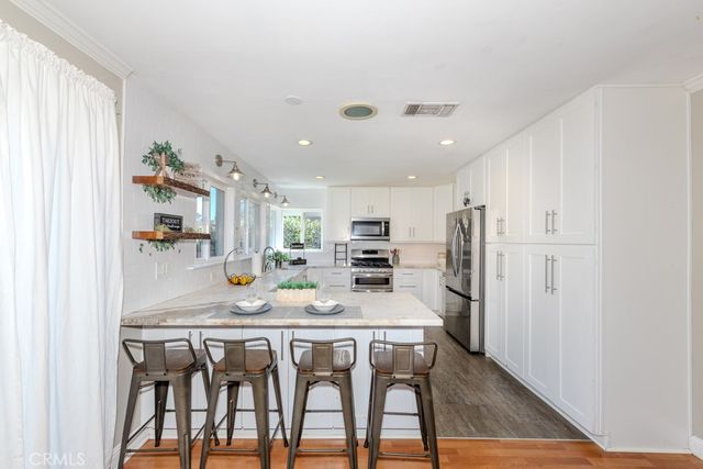 14872 Braeburn Road, Tustin, CA 92780