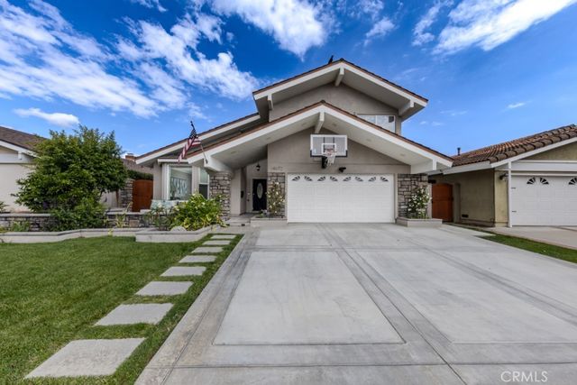 14872 Braeburn Road, Tustin, CA 92780
