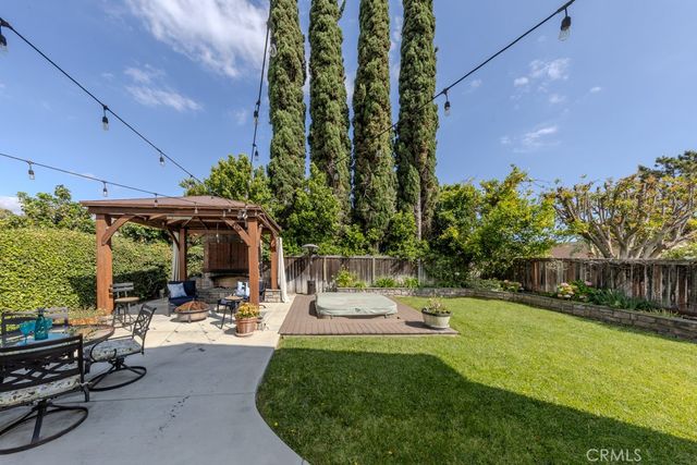 14872 Braeburn Road, Tustin, CA 92780