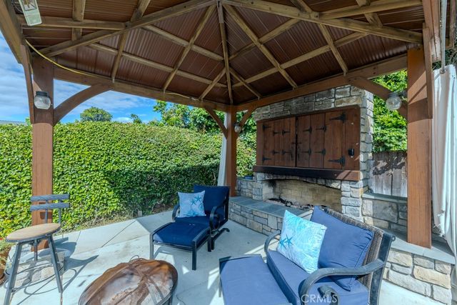 14872 Braeburn Road, Tustin, CA 92780