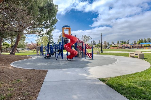 14872 Braeburn Road, Tustin, CA 92780