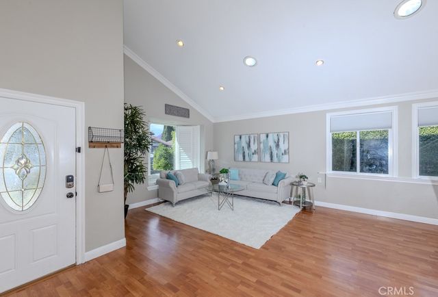 14872 Braeburn Road, Tustin, CA 92780