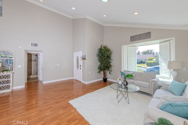 14872 Braeburn Road, Tustin, CA 92780