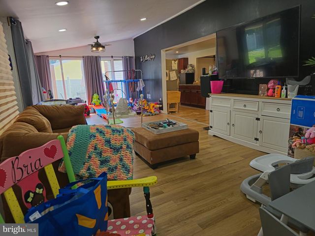 103 HOLBROOK LN, Willingboro, NJ 08046