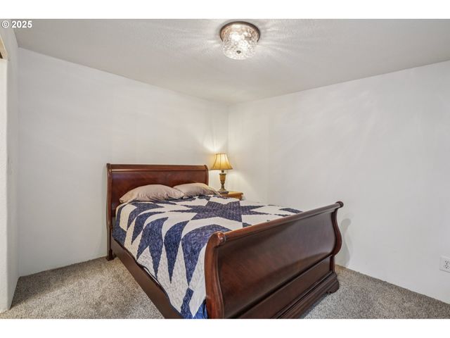 22604 S Pl, Ocean Park, WA 98640