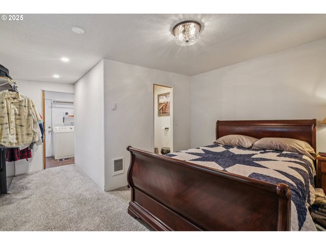 22604 S Pl, Ocean Park, WA 98640