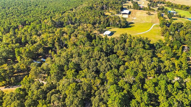 42 Blythe Ranch Road, Huntsville, TX 77320