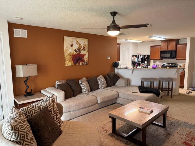 487 OCHO RIOS AVENUE, Tavares, FL 32778