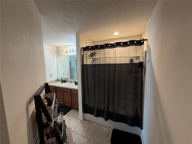 487 OCHO RIOS AVENUE, Tavares, FL 32778