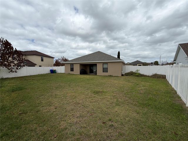 487 OCHO RIOS AVENUE, Tavares, FL 32778