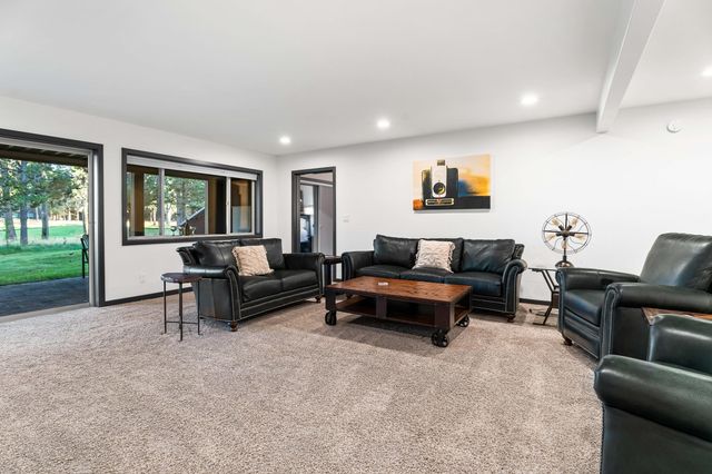58162 Titleist Lane 6, Sunriver, OR 97707