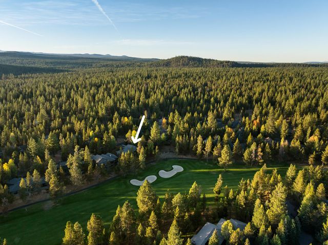 58162 Titleist Lane 6, Sunriver, OR 97707