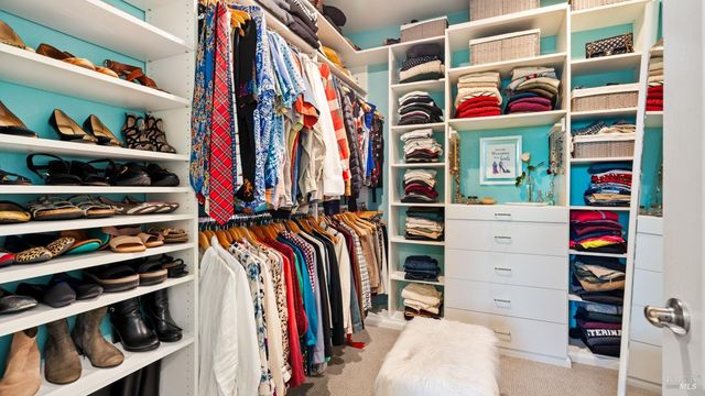 530 Jade St, Petaluma, CA 94952