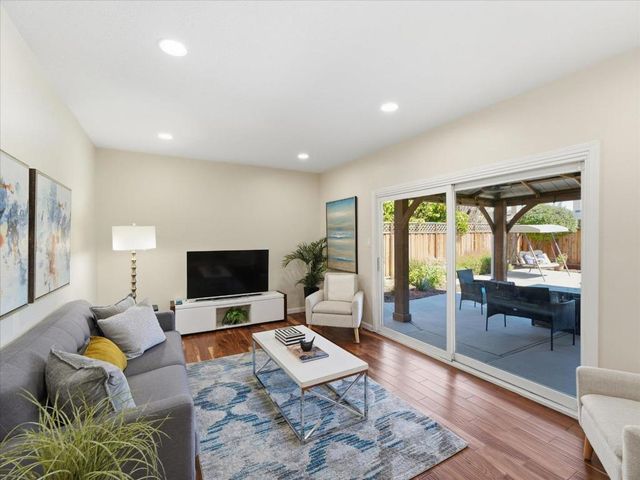 5711 Hillbright Circle, San Jose, CA 95123