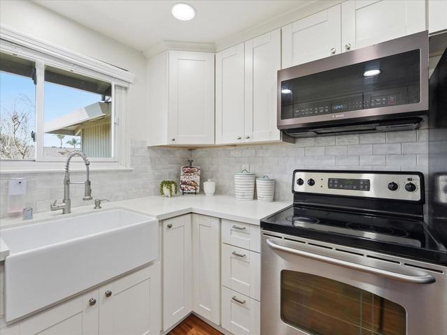 5711 Hillbright Circle, San Jose, CA 95123