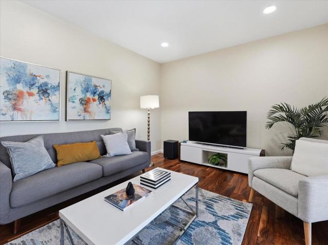 5711 Hillbright Circle, San Jose, CA 95123