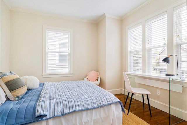 114 Davis Avenue 2, Brookline, MA 02445