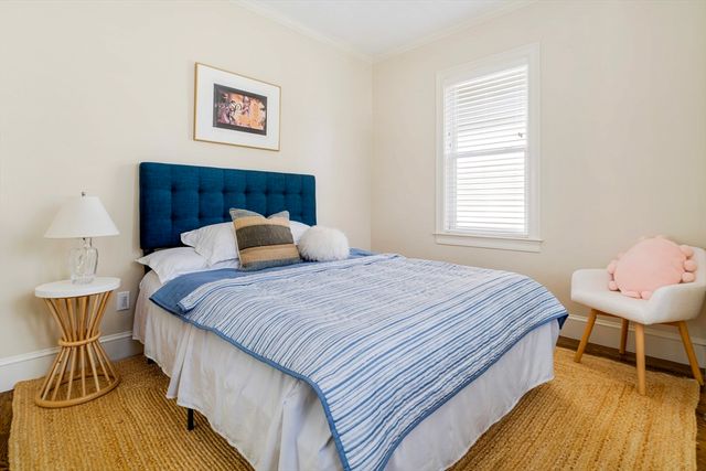 114 Davis Avenue 2, Brookline, MA 02445