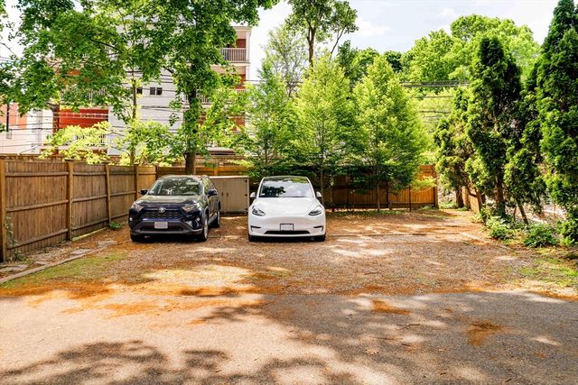114 Davis Avenue 2, Brookline, MA 02445
