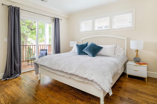 114 Davis Avenue 2, Brookline, MA 02445