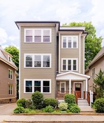 114 Davis Avenue 2, Brookline, MA 02445