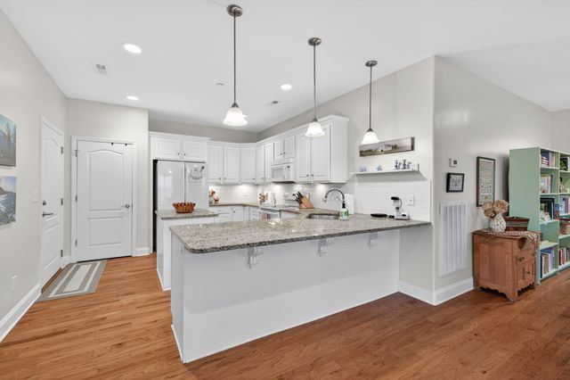 421 Bruce Dr, Spring Hill, TN 37174