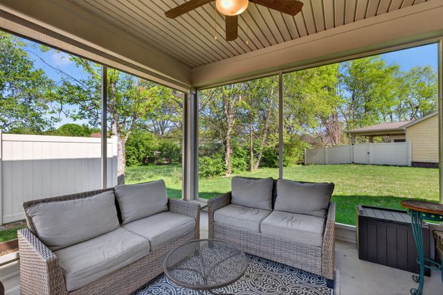 421 Bruce Dr, Spring Hill, TN 37174