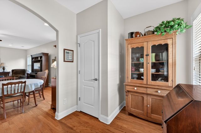 421 Bruce Dr, Spring Hill, TN 37174