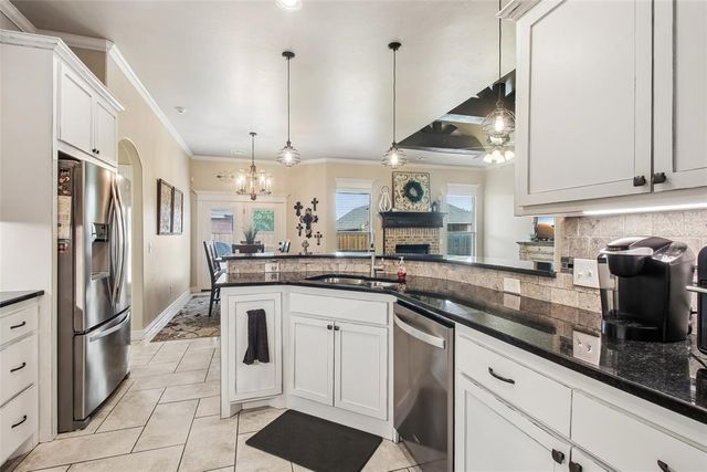 11717 SW 25th Court, Yukon, OK 73099