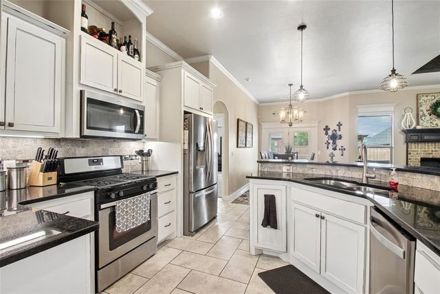 11717 SW 25th Court, Yukon, OK 73099