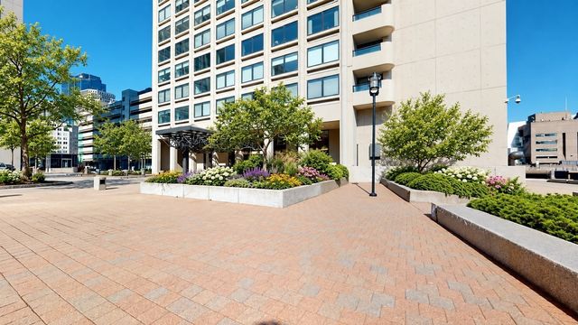 85 E India Row 10D, Boston, MA 02110