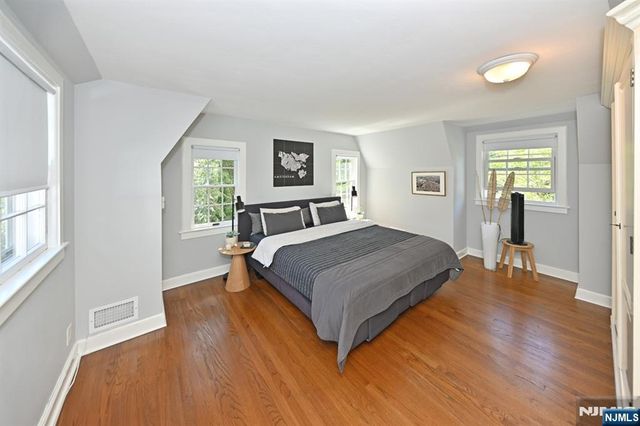 421 Hawthorne Place, Ridgewood, NJ 07450