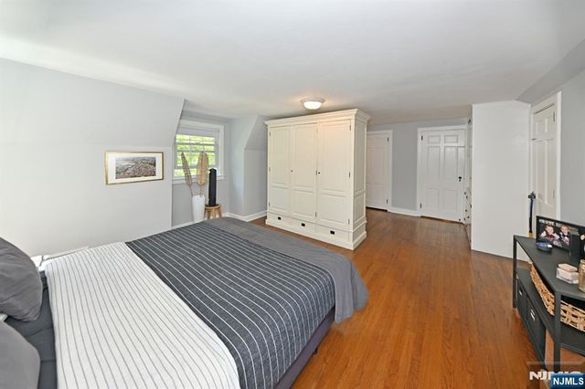 421 Hawthorne Place, Ridgewood, NJ 07450