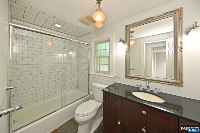 421 Hawthorne Place, Ridgewood, NJ 07450