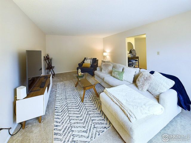 4667 Ashfield Dr, Boulder, CO 80301