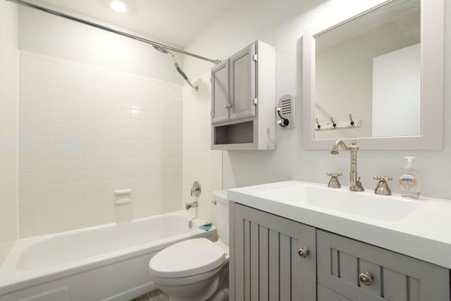 14237 N 34th, Phoenix, AZ 85032